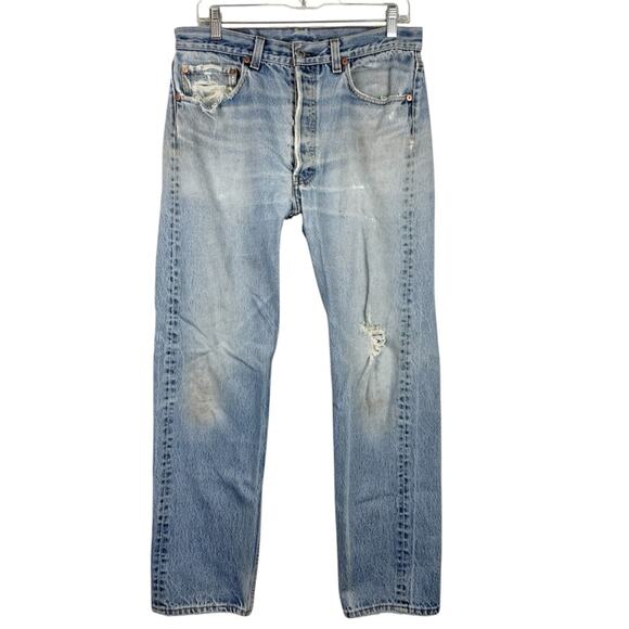 Vintage 80's Levi's 501 Button Fly Light Wash Heavy Distress Rigid Size 34x33 - Picture 1 of 15